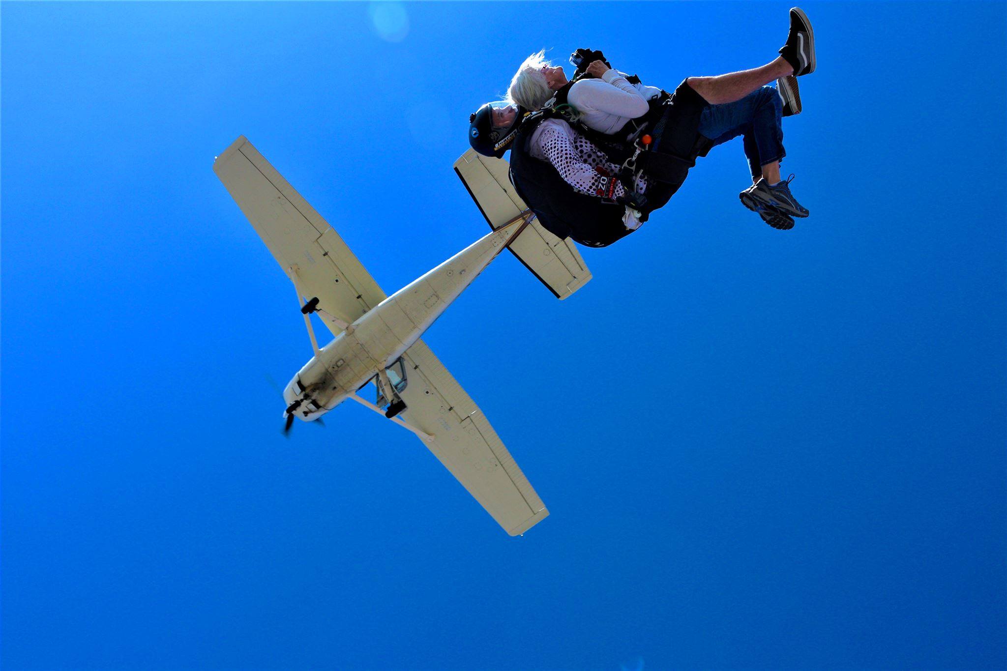 MT2 (1) Tandem skydiving at DZONE® Skydiving